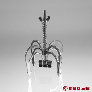 dr-sados-dragon-claw-sm-spielzeug