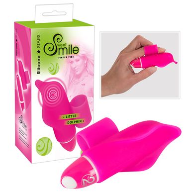 sweet-smile-little-dolphin