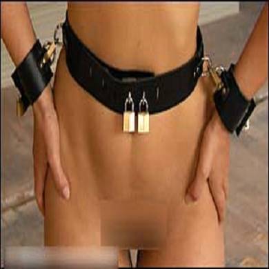 Eleganter Bondage Grtel zum verschlieen!