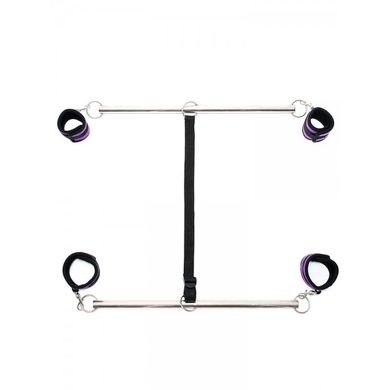 Double Spreader Bar: Doppelspreizstange mit Soft-Fesseln, schwarz/silber/lila