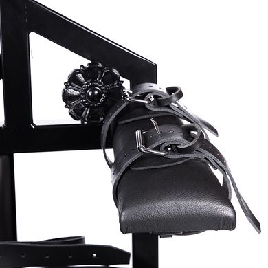 bondage-chair