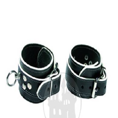 Fufesseln schwarz-wei m. O-Ring