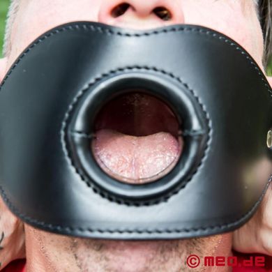 mouth-fuck--abschliebarer-knebel-mit-mundrohr