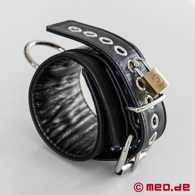 leder-handfesseln-new-york-deluxe