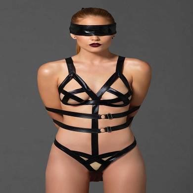Stringbody mit Augenmaske