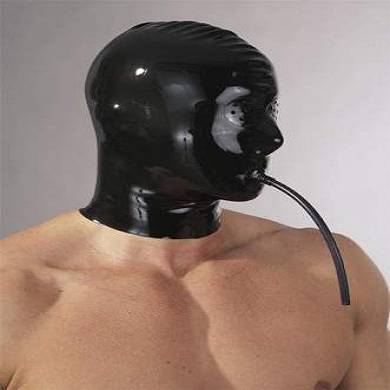 latex-maske-mit-schlauch_2