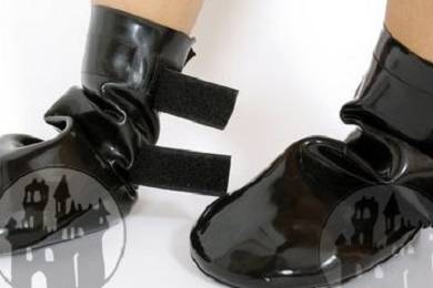 latex-hunde-stiefel